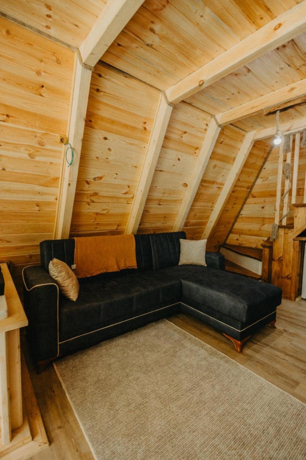 Molaverbungalov Chalet *